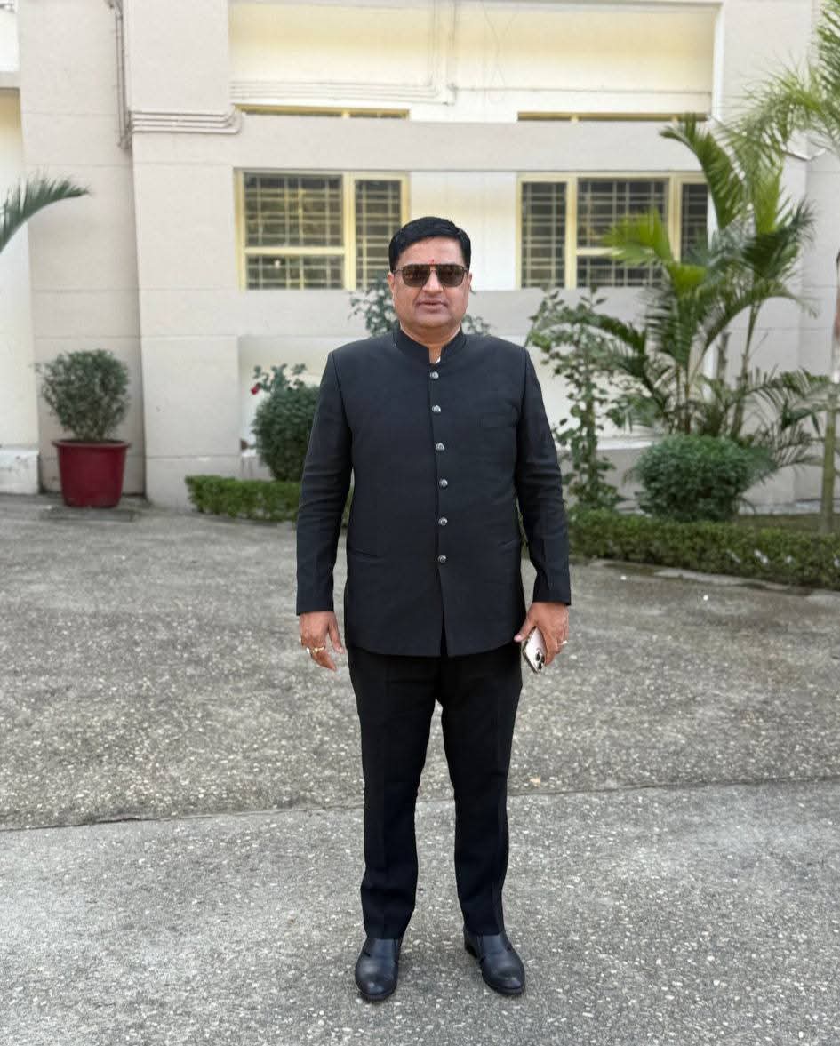 देहरादून: CM धामी के मार्गदर्शन एवं खनन निदेशक राजपाल लेघा के नेतृत्व में उत्तराखण्ड ने रचा इतिहास, राजस्व लक्ष्य समय से पहले किया पूरा