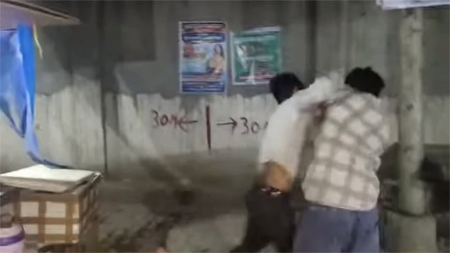 हाईवे बना अखाड़ा, मारपीट और हंगामे के बीच पुलिस ने 4 को पकड़ा