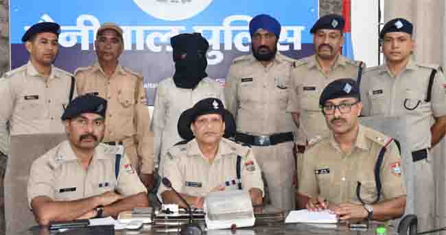 पुलिस की बड़ी सफलता, हल्द्वानी में चोरी की पूरी रकम के साथ आरोपी गिरफ्तार