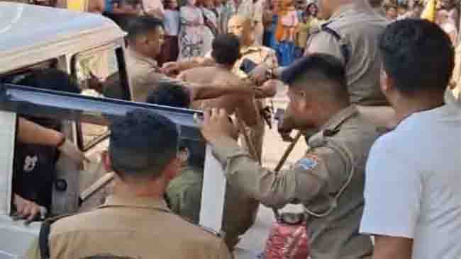 सरकारी ड्यूटी पर गई पुलिस टीम से हाथापाई, उत्तराखंड में मचा हड़कंप